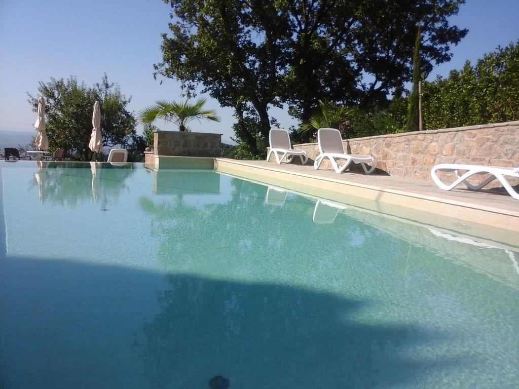 Agriturismo La Marginella Pescia Luaran gambar