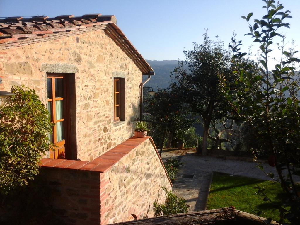 Agriturismo La Marginella Pescia Luaran gambar