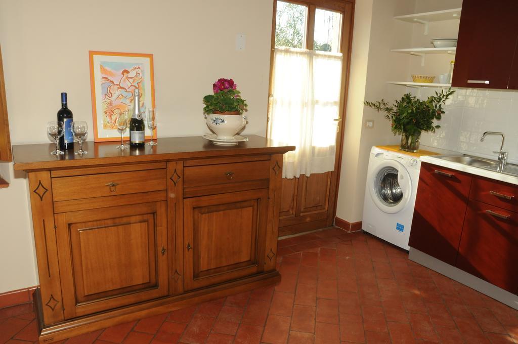 Agriturismo La Marginella Pescia Luaran gambar