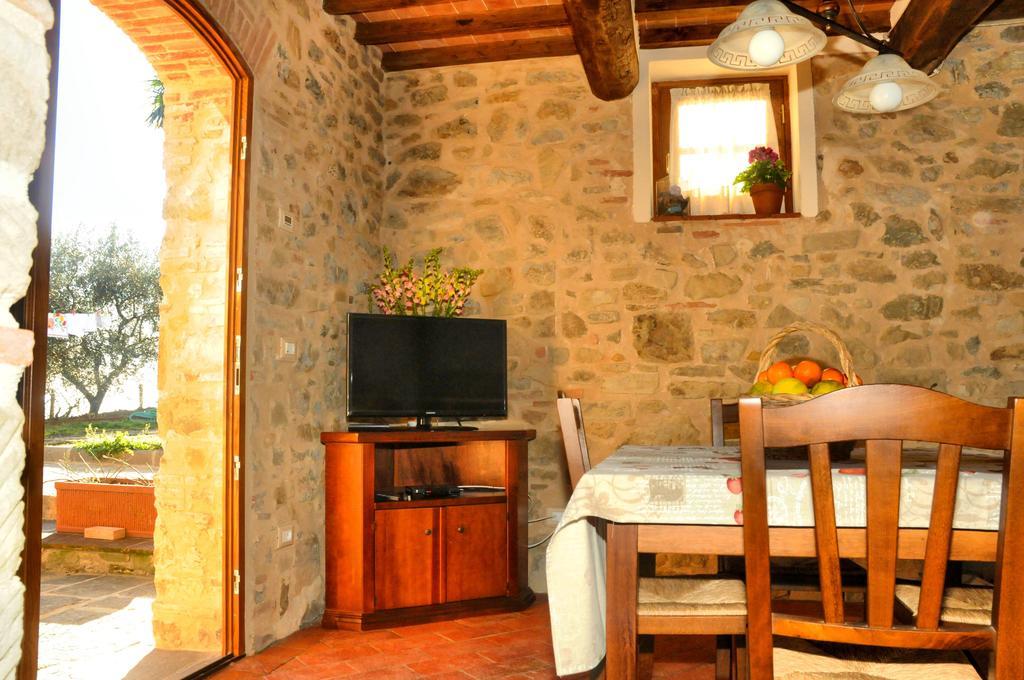 Agriturismo La Marginella Pescia Luaran gambar